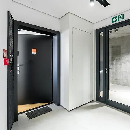 Studio Krysiewicza By Renters *